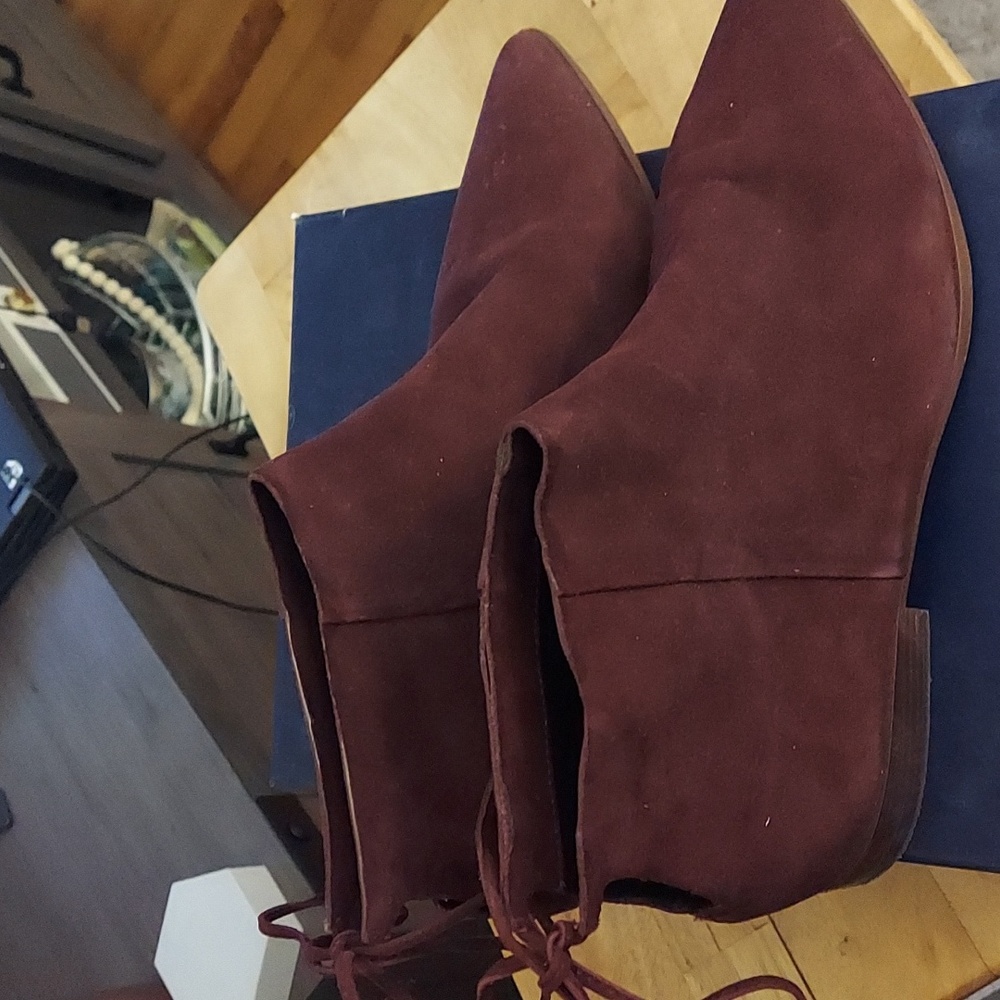 Splendid booties